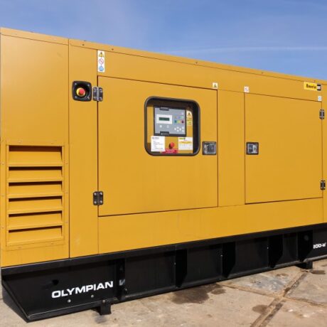 l_01_Caterpillar_OlympianGep200-2_BM3044DSC04600