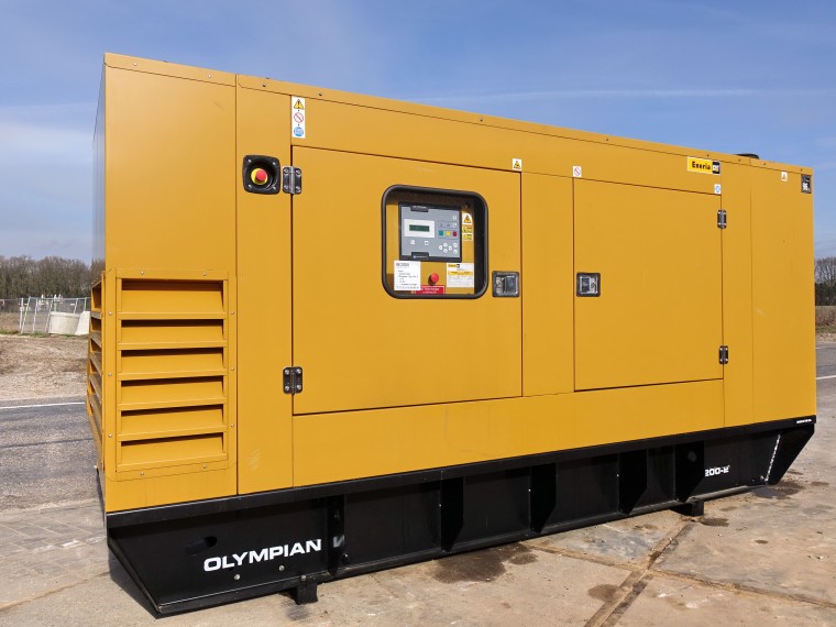 l_01_Caterpillar_OlympianGep200-2_BM3044DSC04600